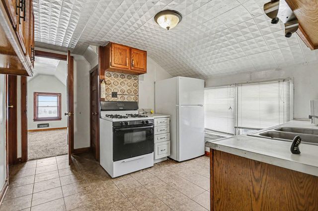 606 Hoyt Street, Michigan City, IN 46360