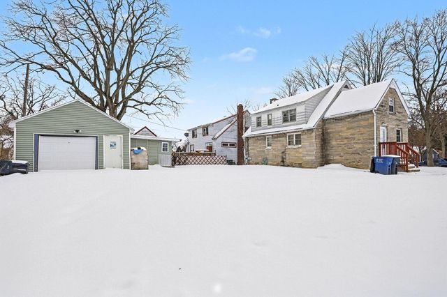 606 Hoyt Street, Michigan City, IN 46360