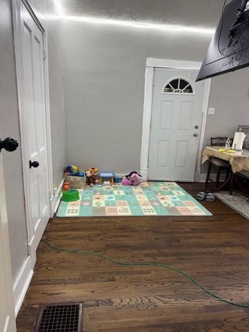 138 S Terrace Avenue, Liberty, MO 64068