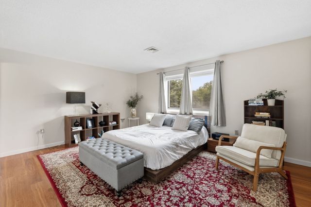 181 Littleton Rd 212, Chelmsford, MA 01824