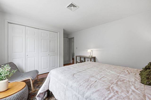 181 Littleton Rd 212, Chelmsford, MA 01824
