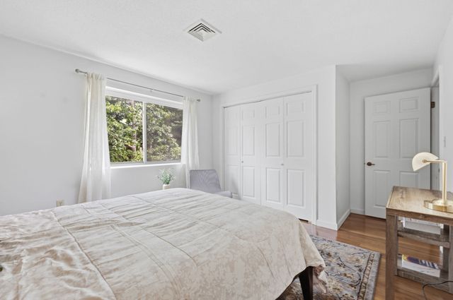 181 Littleton Rd 212, Chelmsford, MA 01824