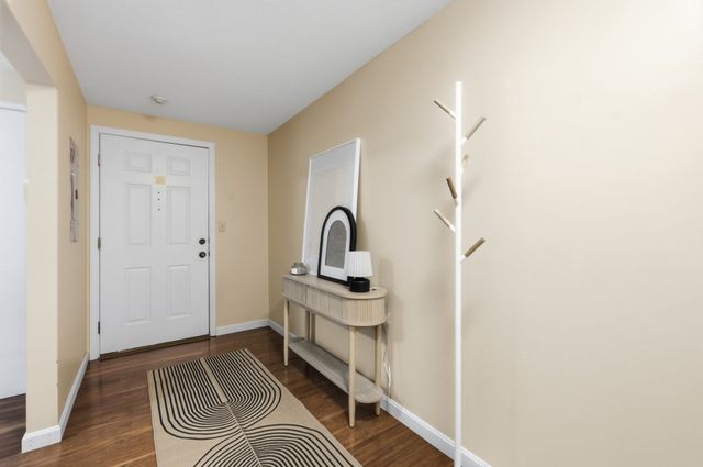 181 Littleton Rd 212, Chelmsford, MA 01824