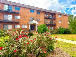 181 Littleton Rd 212, Chelmsford, MA 01824