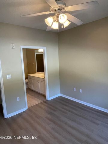 8539 GATE Parkway 9235, Jacksonville, FL 32216