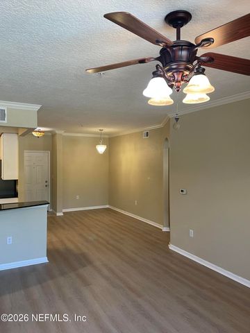 8539 GATE Parkway 9235, Jacksonville, FL 32216