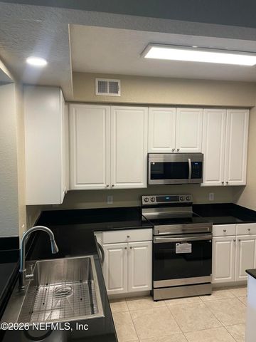 8539 GATE Parkway 9235, Jacksonville, FL 32216