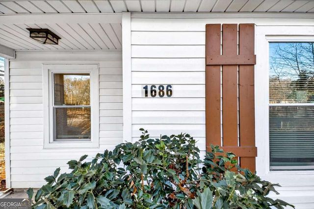 1686 Linda Circle SE, Marietta, GA 30060