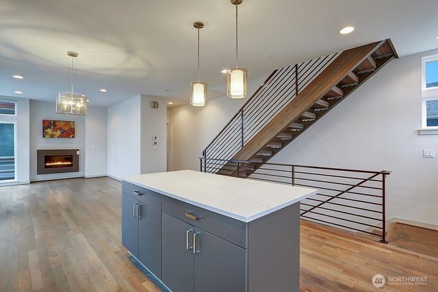 2218 NW 64th Street, Seattle, WA 98107