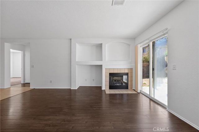 2804 Apolena, Palmdale, CA 93550