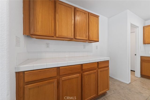 2804 Apolena, Palmdale, CA 93550