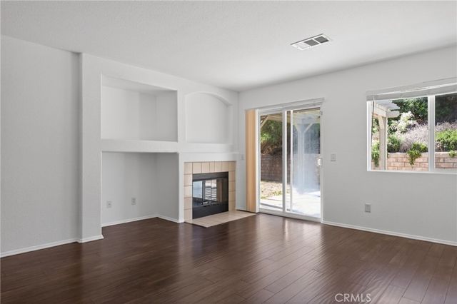 2804 Apolena, Palmdale, CA 93550