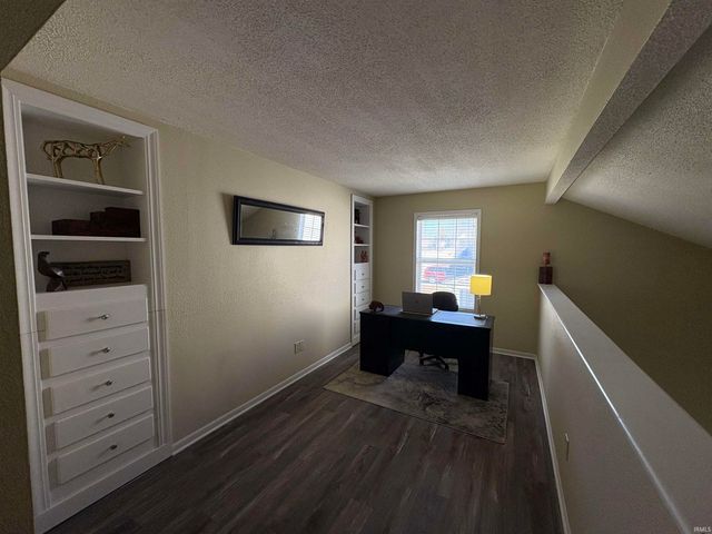 3901 Bushmill Drive, Bloomington, IN 47403