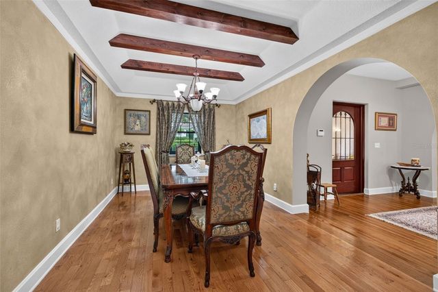 322 ROEBLING ROAD S, Belleair, FL 33756
