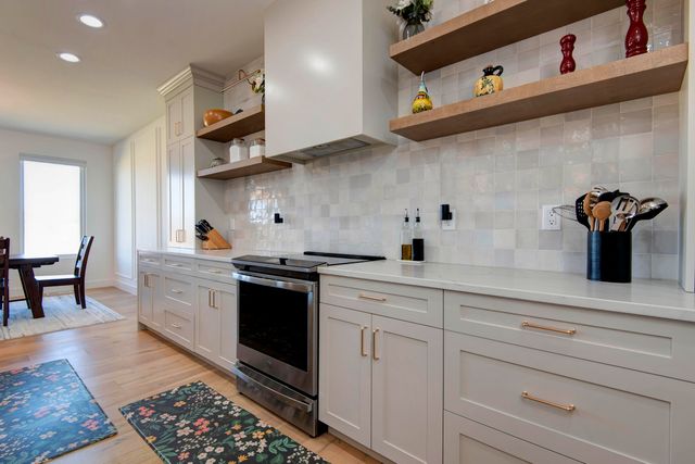 4835 E Silverado Road, Springfield, MO 65802