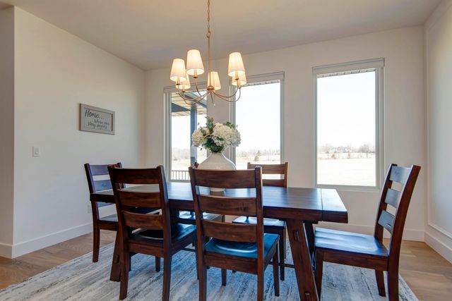 4835 E Silverado Road, Springfield, MO 65802