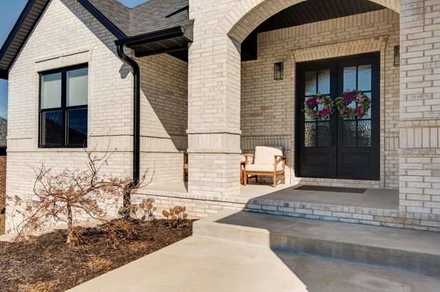 4835 E Silverado Road, Springfield, MO 65802