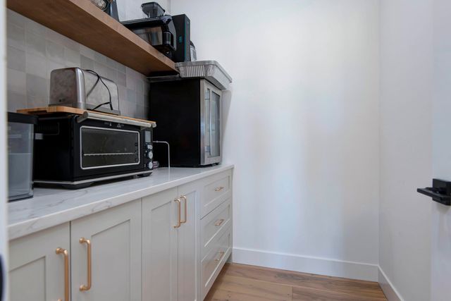 4835 E Silverado Road, Springfield, MO 65802