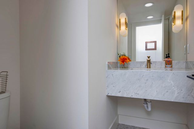 4835 E Silverado Road, Springfield, MO 65802