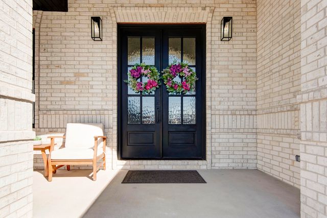 4835 E Silverado Road, Springfield, MO 65802