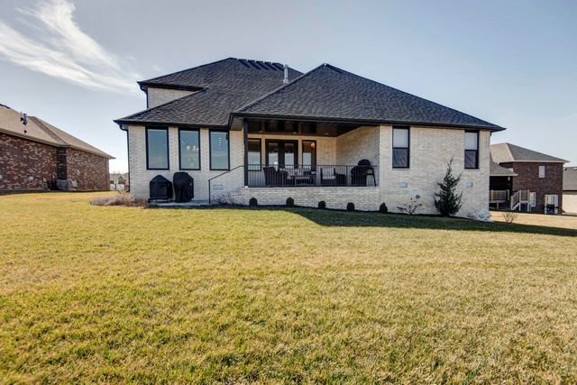 4835 E Silverado Road, Springfield, MO 65802