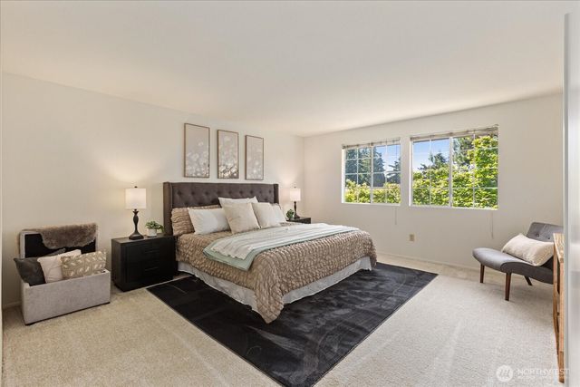 6631 114th Avenue SE, Bellevue, WA 98006