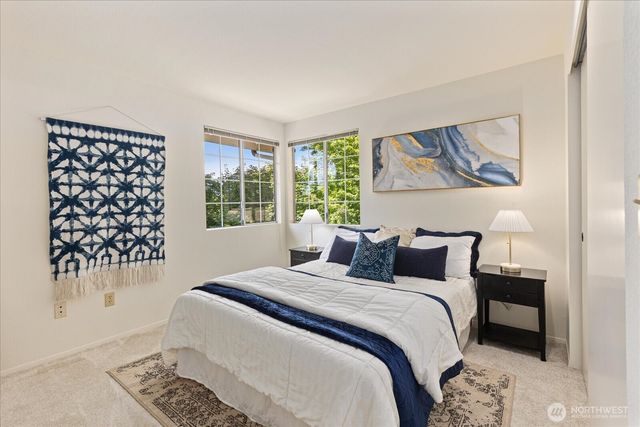 6631 114th Avenue SE, Bellevue, WA 98006