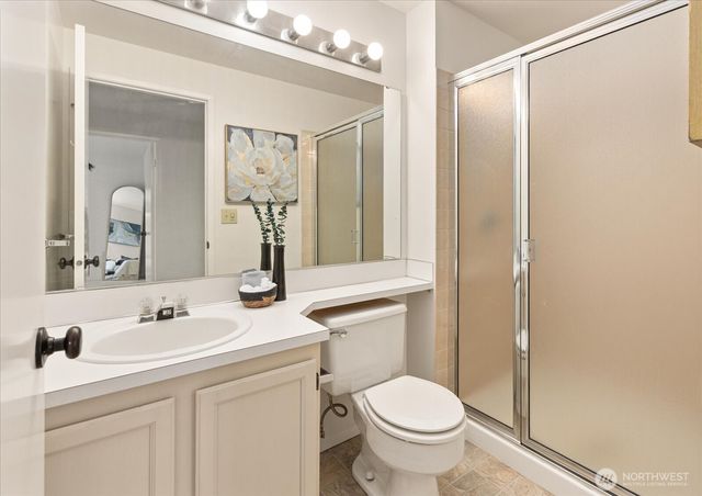 6631 114th Avenue SE, Bellevue, WA 98006