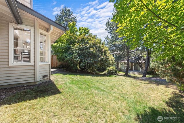 6631 114th Avenue SE, Bellevue, WA 98006
