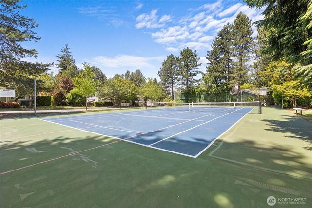 6631 114th Avenue SE, Bellevue, WA 98006