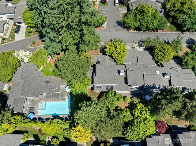 6631 114th Avenue SE, Bellevue, WA 98006
