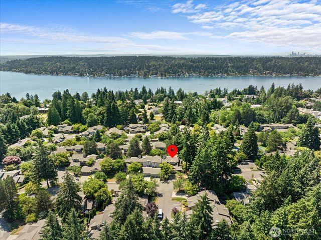 6631 114th Avenue SE, Bellevue, WA 98006