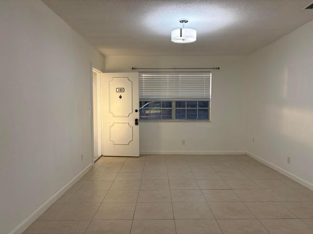 298 SW 6TH Street 1090, Boca Raton, FL 33432