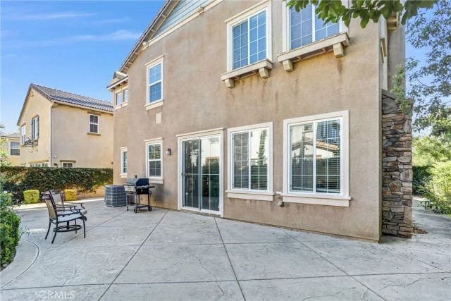 5559 Scharf, Fontana, CA 92336