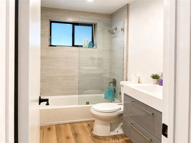 6600 Shoup Avenue, West Hills, CA 91307