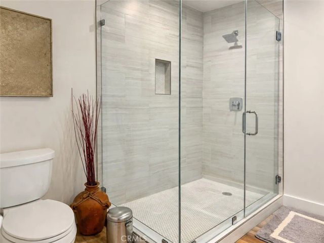 6600 Shoup Avenue, West Hills, CA 91307