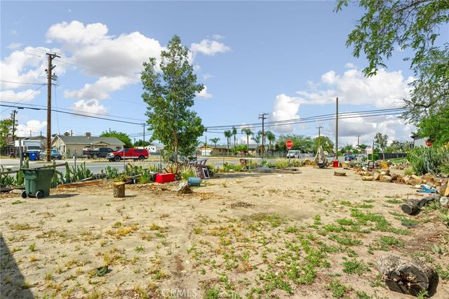 7591 Cunningham, Highland, CA 92346