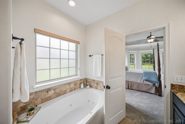 18722 E 79th Street North, Owasso, OK 74055