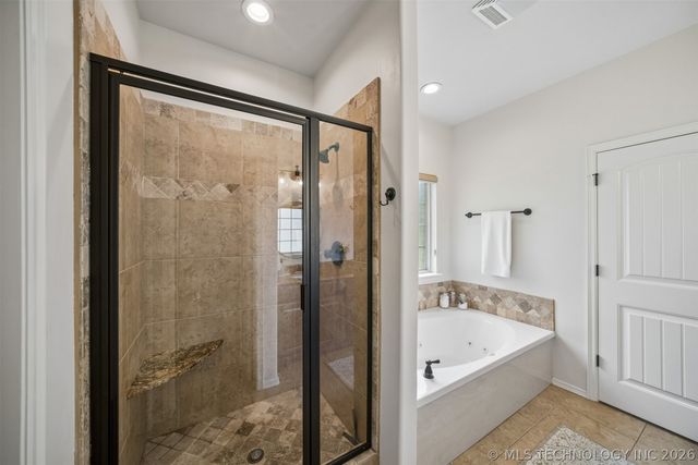 18722 E 79th Street North, Owasso, OK 74055