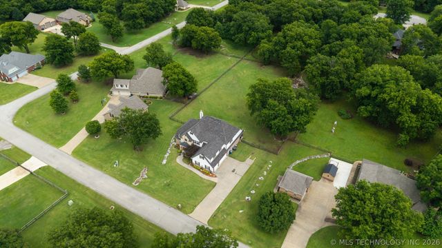 18722 E 79th Street North, Owasso, OK 74055