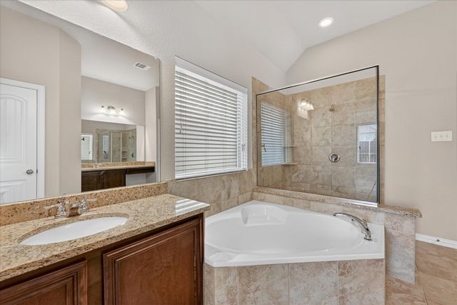 4104 Red Granite Lane, Mckinney, TX 75070