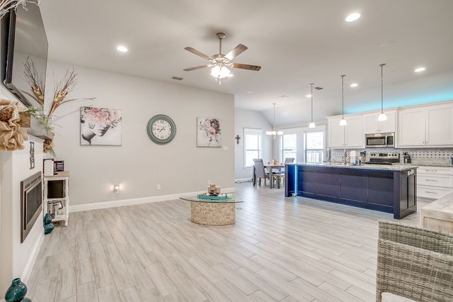 940 Sam Street, Springtown, TX 76082