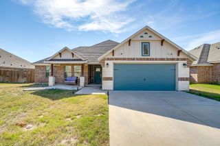 940 Sam Street, Springtown, TX 76082