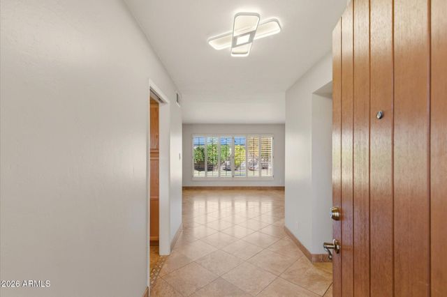 514 W HAYWARD Avenue, Phoenix, AZ 85021