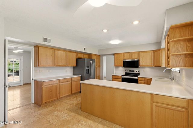 514 W HAYWARD Avenue, Phoenix, AZ 85021