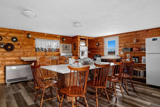 N9348 Sommers ROAD, Mindoro, WI 54644