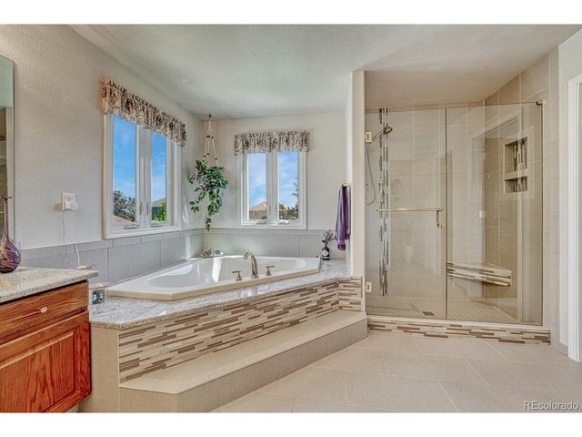 563 Columbine Ave, Broomfield, CO 80020