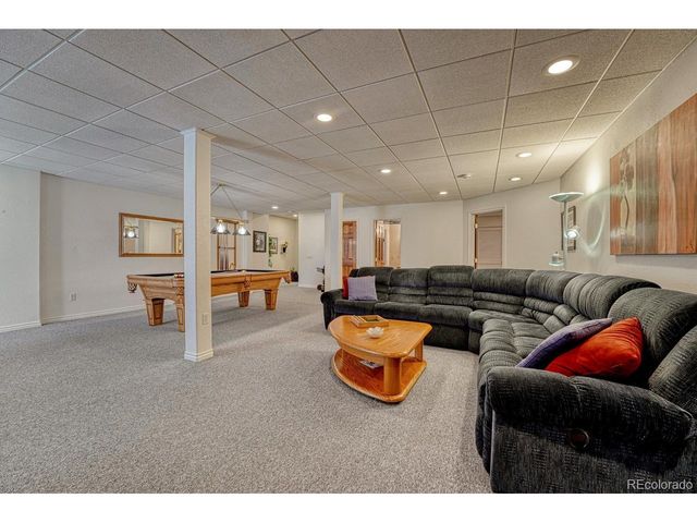 563 Columbine Ave, Broomfield, CO 80020