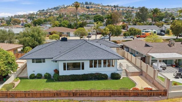6111 Del Cerro Boulevard, San Diego, CA 92120