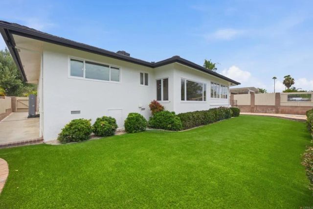 6111 Del Cerro Boulevard, San Diego, CA 92120